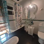 Penthouse Lumineux Avec Piscine 公寓