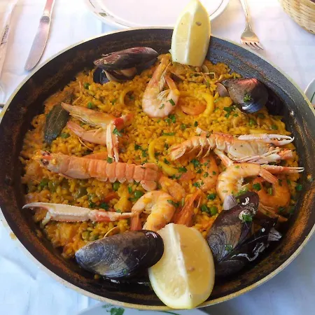 Penthouse Lumineux Avec Piscine