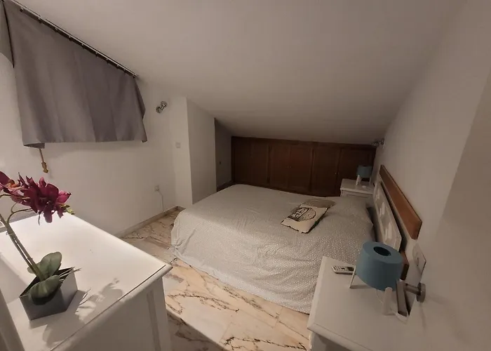 Penthouse Lumineux Avec Piscine