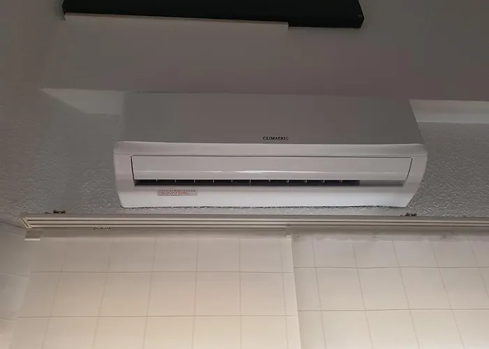 Penthouse Lumineux Avec Piscine Appartamento Torremolinos