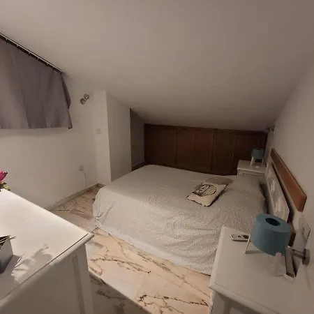 Penthouse Lumineux Avec Piscine